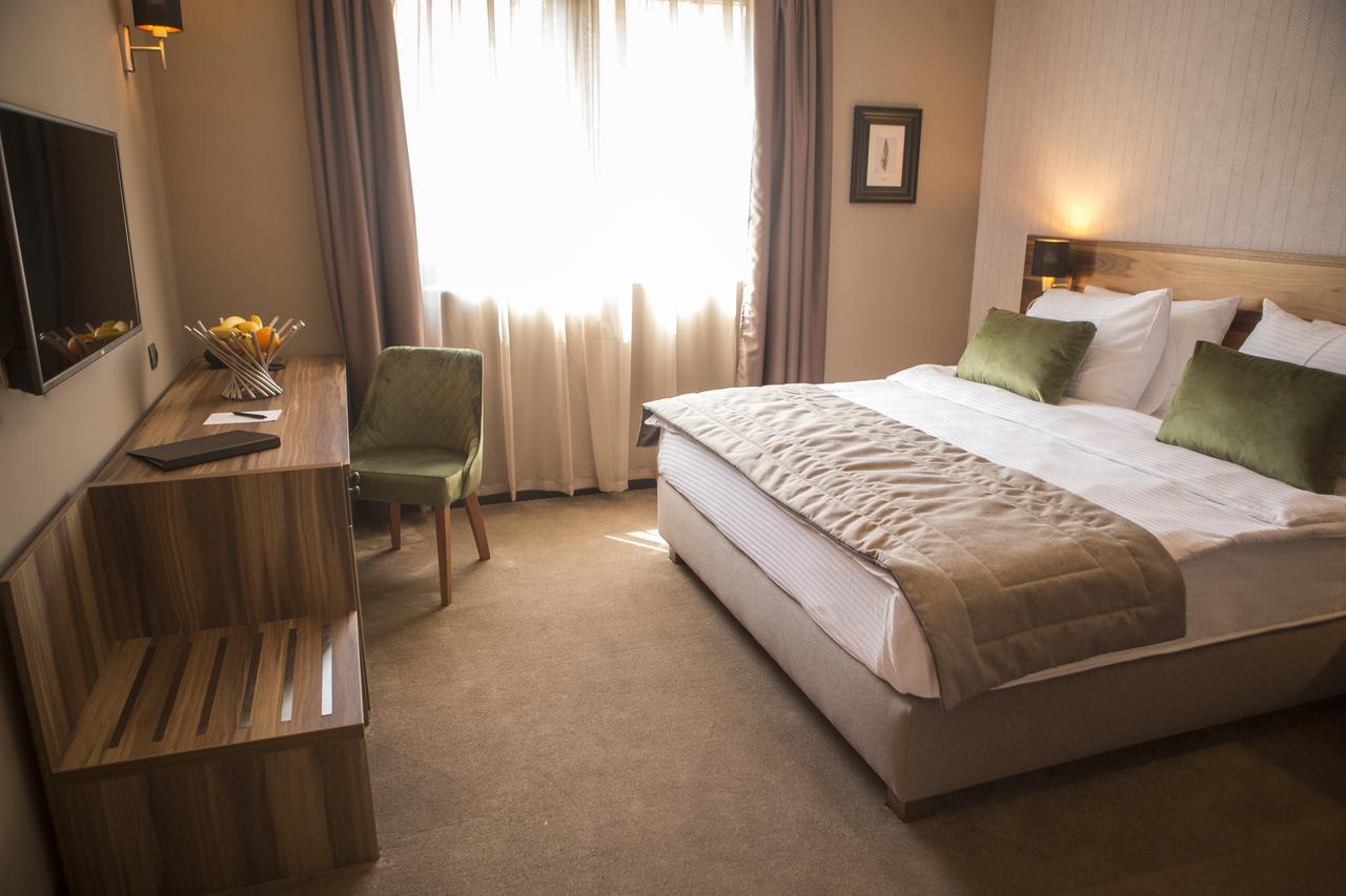 A Hoteli - Hotel Slatina Врнячка-Баня Экстерьер фото