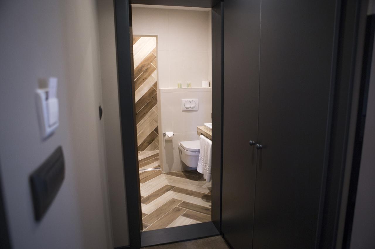 A Hoteli - Hotel Slatina Врнячка-Баня Экстерьер фото